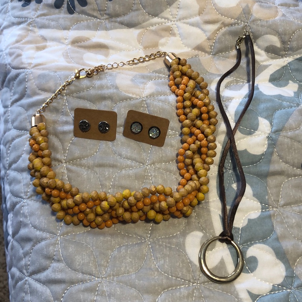 Jewelry lot!!!!